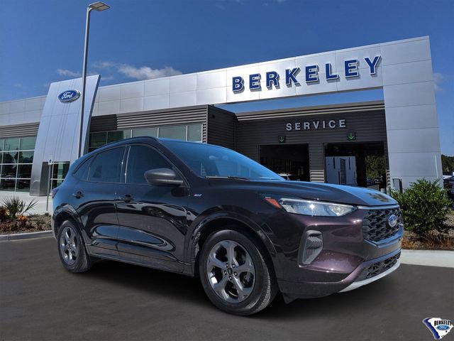 Used 2023 Ford Escape ST-Line w/ Tech Pack #1 image 1