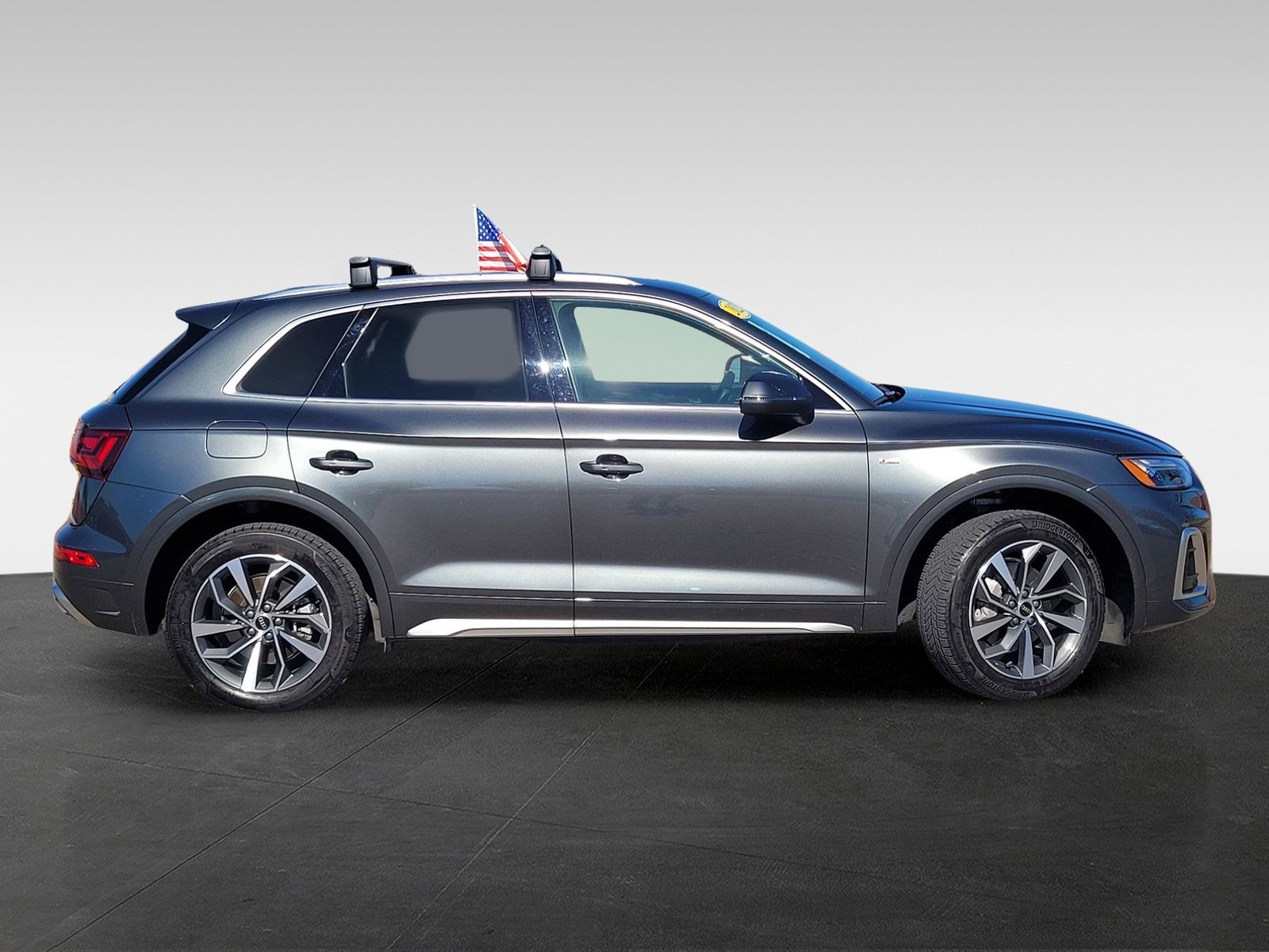 Used 2022 Audi Q5 2.0T Premium Plus w/ Premium Plus Package image 3