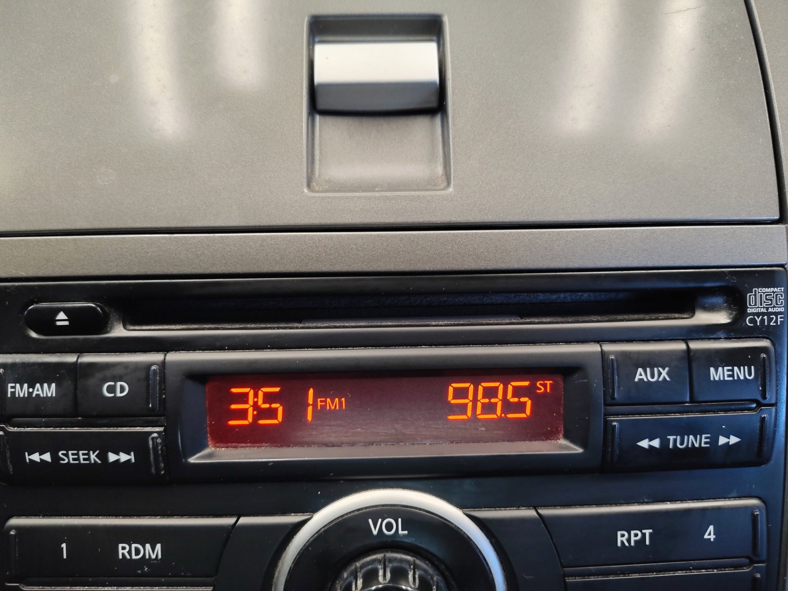 Used 2012 Nissan Sentra 2.0 FWD image 25