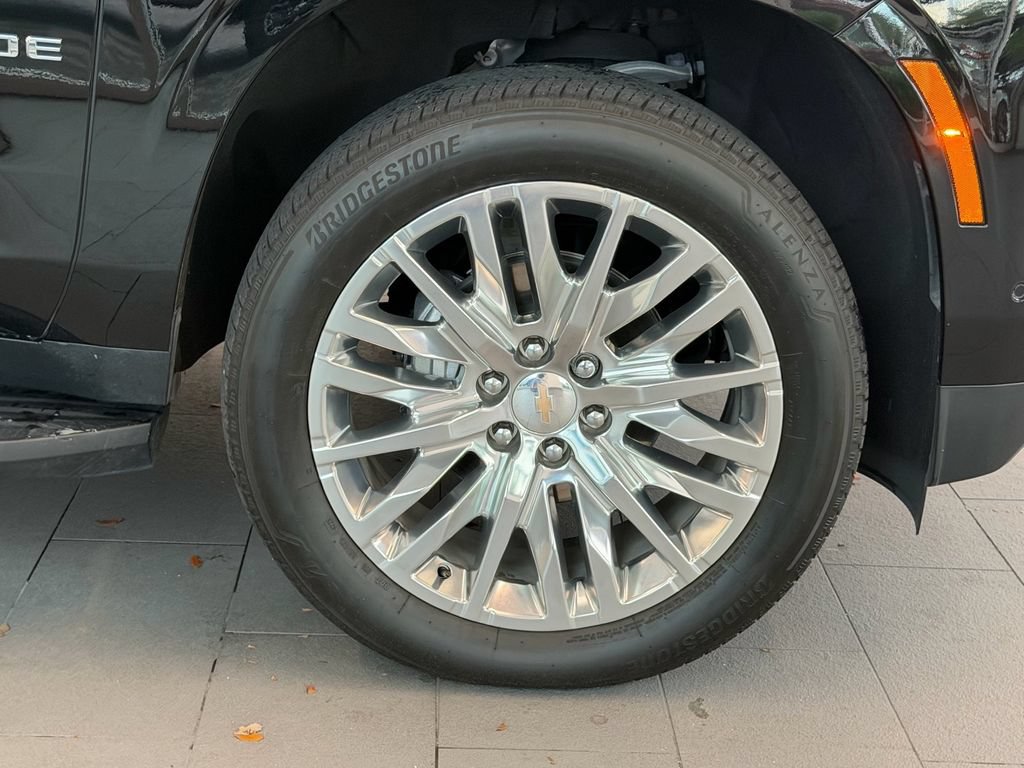 Certified 2026 Chevrolet Tahoe LT RWD image 9