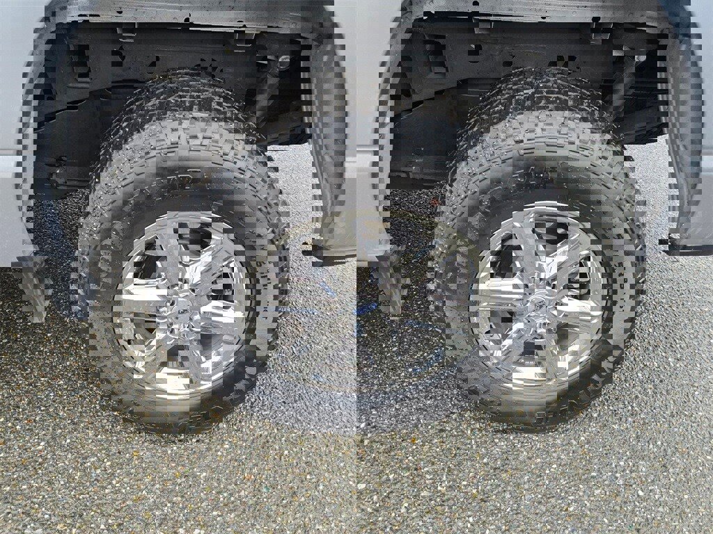 Used 2024 Ford F150 XLT w/ Mobile Office Package image 9