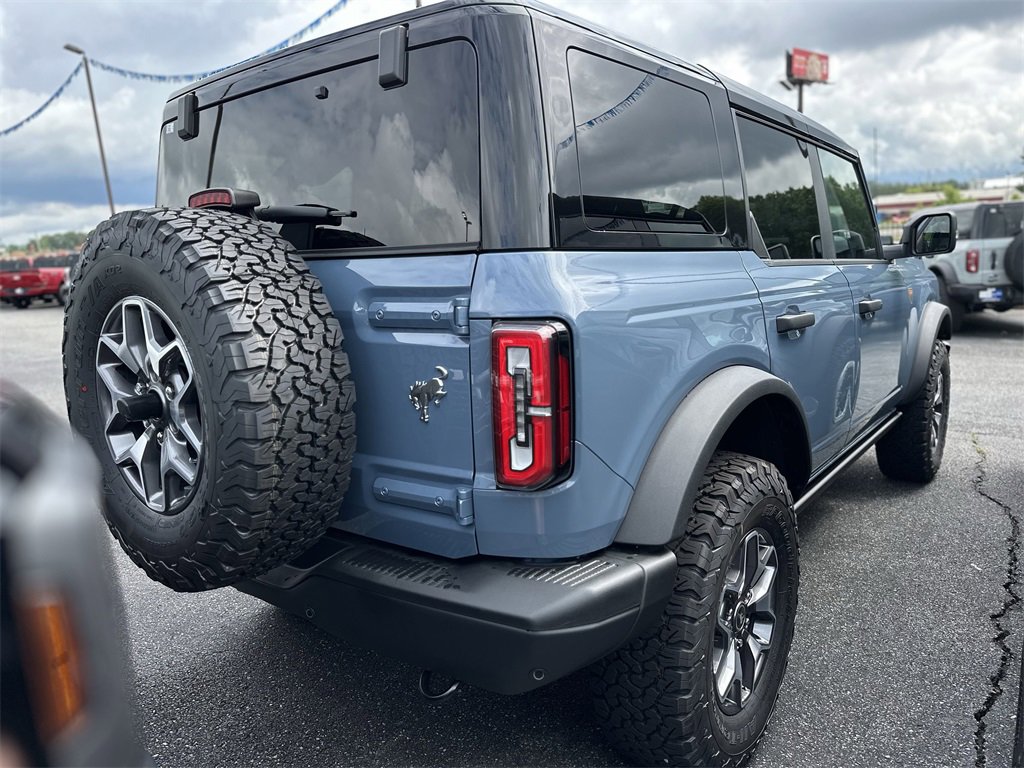 New 2025 Ford Bronco Badlands image 6