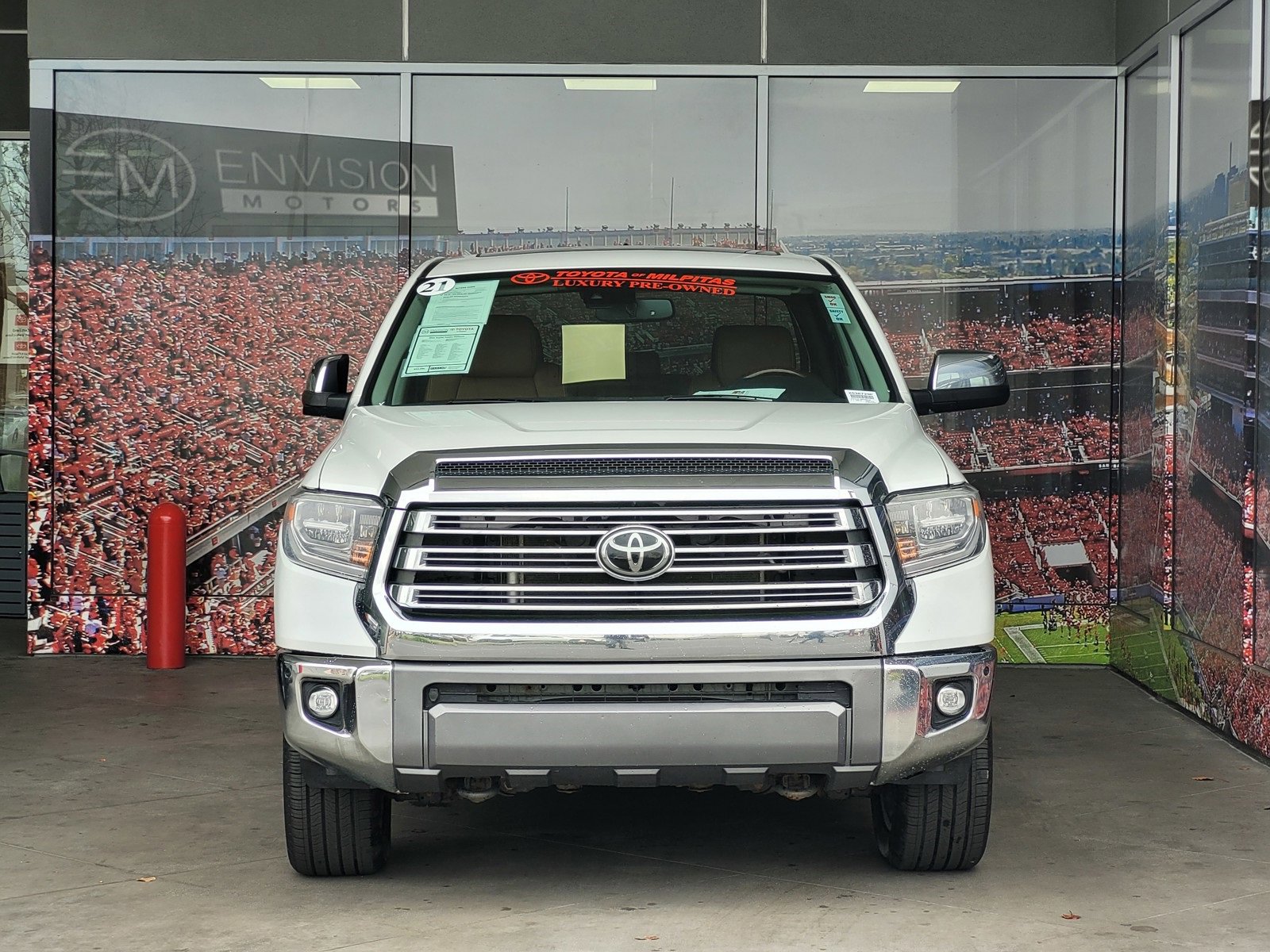 Used 2021 Toyota Tundra Platinum image 2
