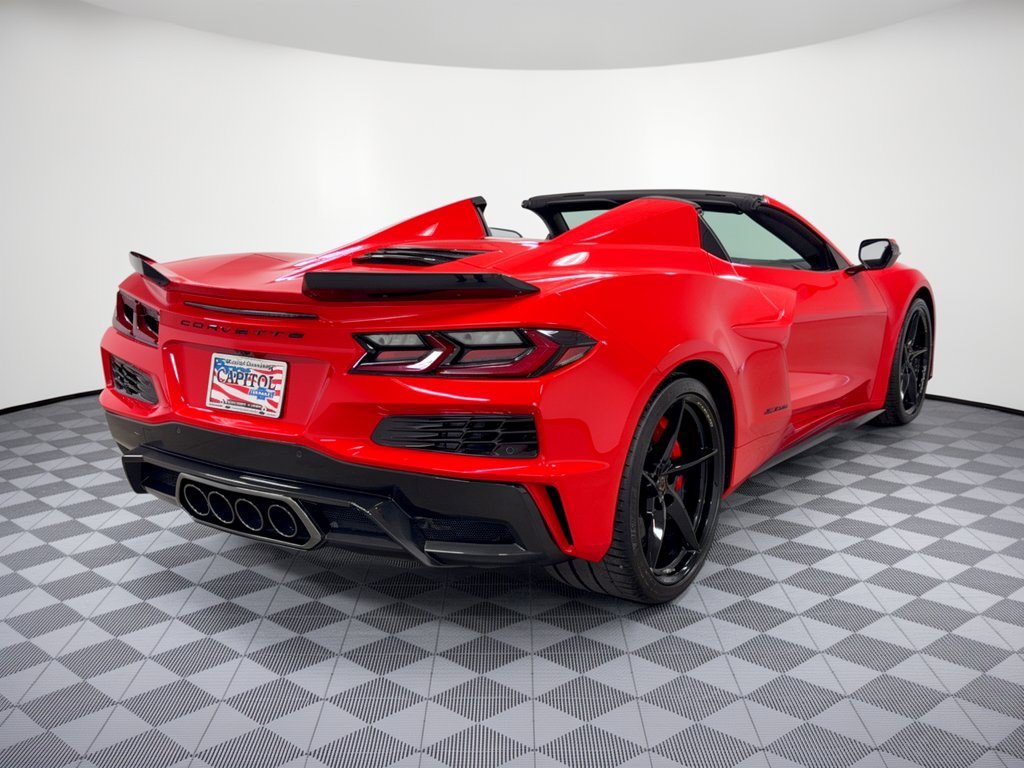 New 2027 Chevrolet Corvette Z06 RWD image 9