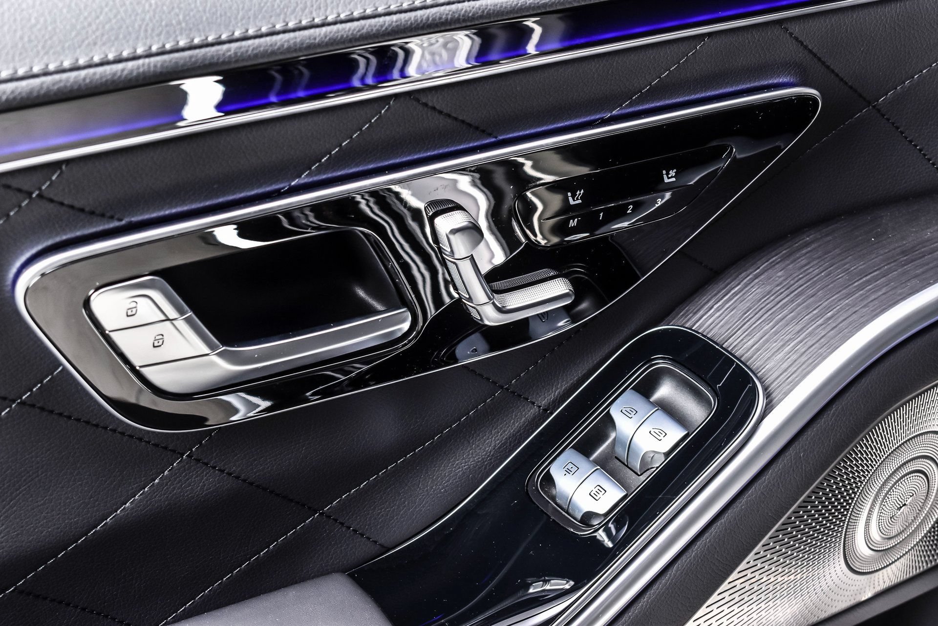 Used 2023 Mercedes-Benz S 580 4MATIC Sedan image 19
