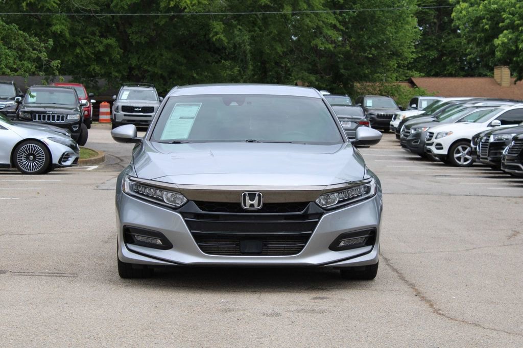 Used 2019 Honda Accord Sport image 2