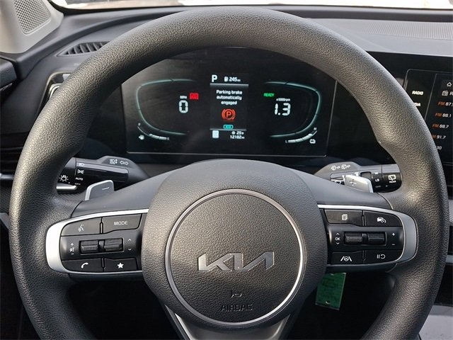 Used 2023 Kia Sportage LX image 19