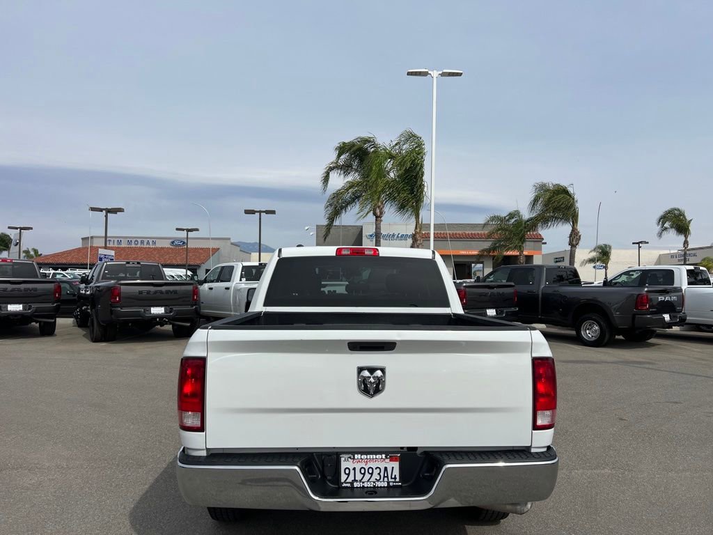 Used 2022 RAM 1500 Classic SLT image 7