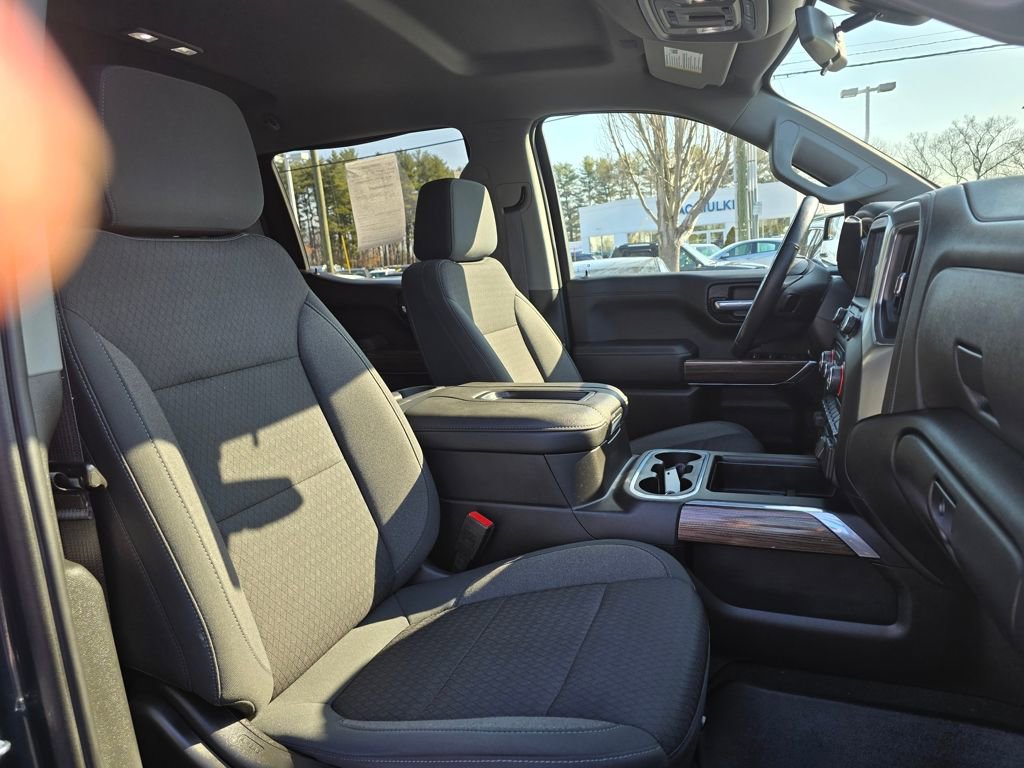 Used 2021 Chevrolet Silverado 1500 LT Trail Boss w/ Convenience Package II AWD/4WD image 12