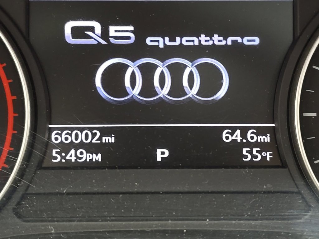 Used 2018 Audi Q5 2.0T Premium w/ Convenience Package AWD/4WD image 19