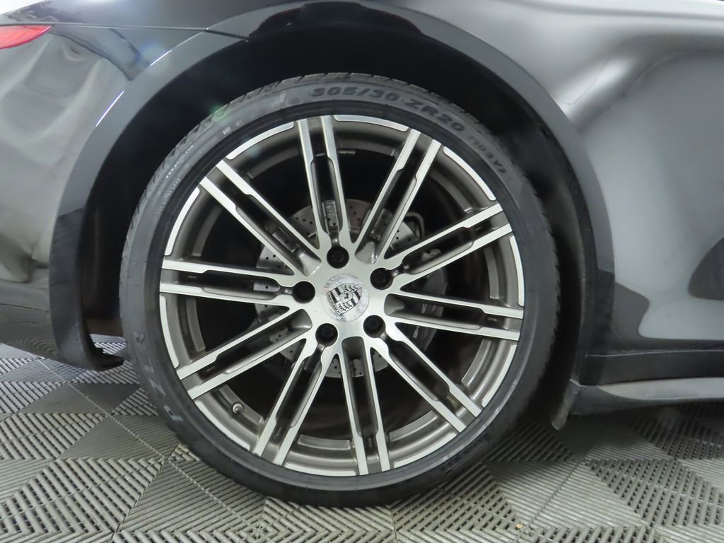 Used 2016 Porsche 911 Carrera Black Edition image 38