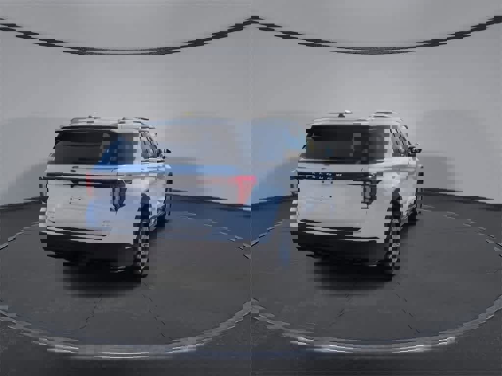 New 2026 Ford Explorer Active image 8