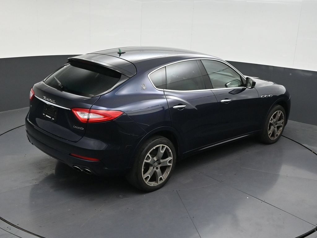 Used 2019 Maserati Levante AWD/4WD image 18