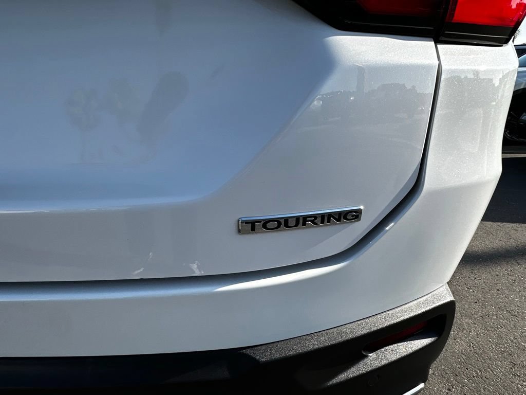Used 2023 Honda Pilot Touring image 8