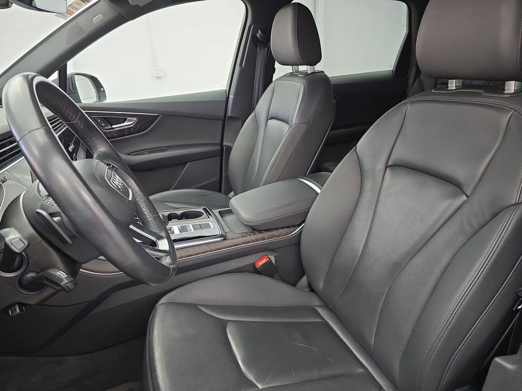 Used 2021 Audi Q7 3.0T Premium Plus w/ Premium Plus Package image 32