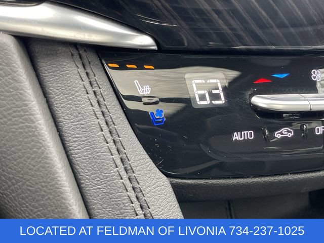 Used 2024 Cadillac XT6 Premium Luxury w/ LPO, Floor Liner Package AWD/4WD image 37