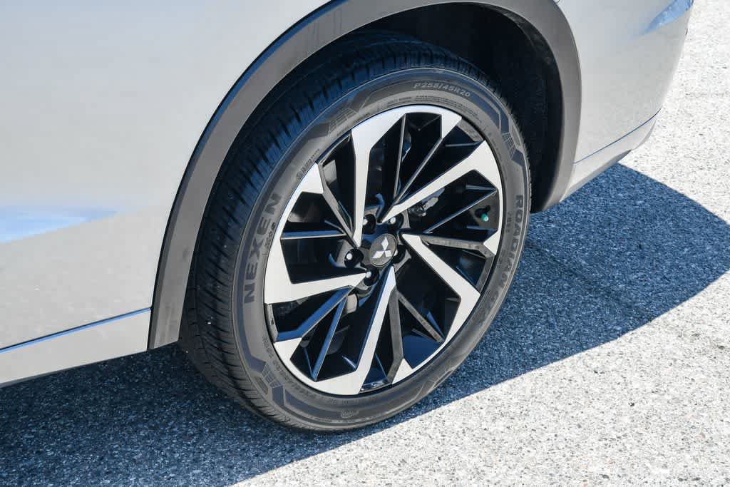 Used 2022 Mitsubishi Outlander SEL FWD image 11