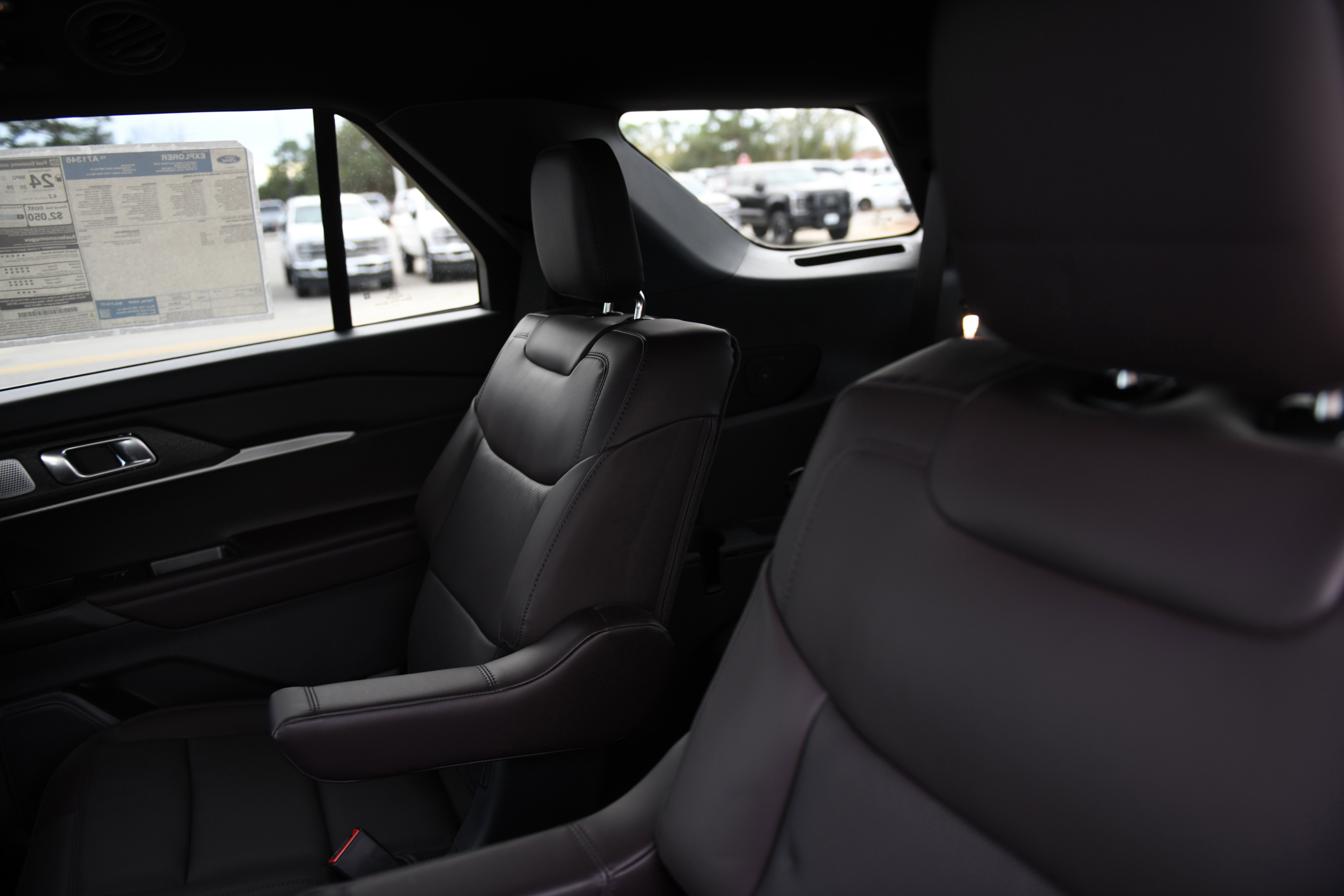 New 2026 Ford Explorer Platinum image 23