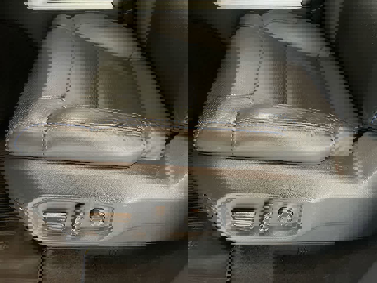 Used 2025 Toyota Tundra Platinum w/ TRD Off-Road Package image 12