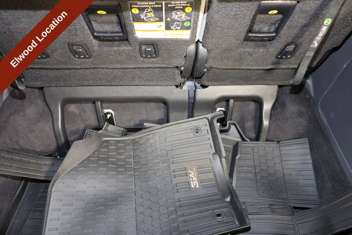 Used 2022 Toyota Sienna LE FWD image 16