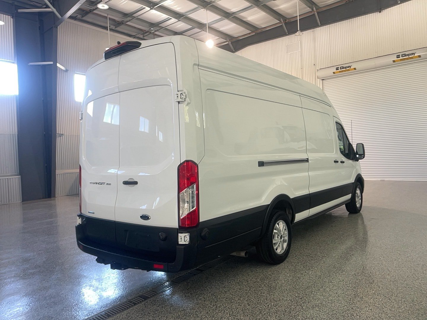Used 2022 Ford Transit 350 148 High Roof Extended RWD image 17
