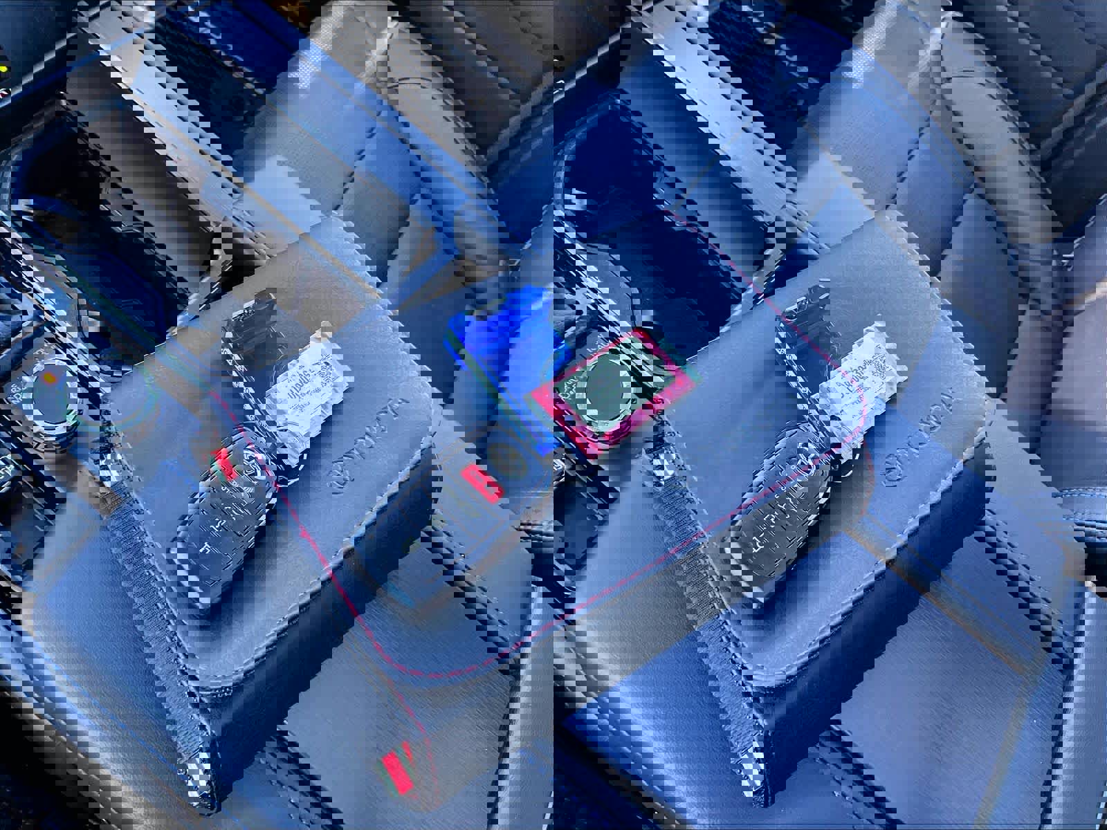 Used 2025 Toyota Sequoia Platinum image 32