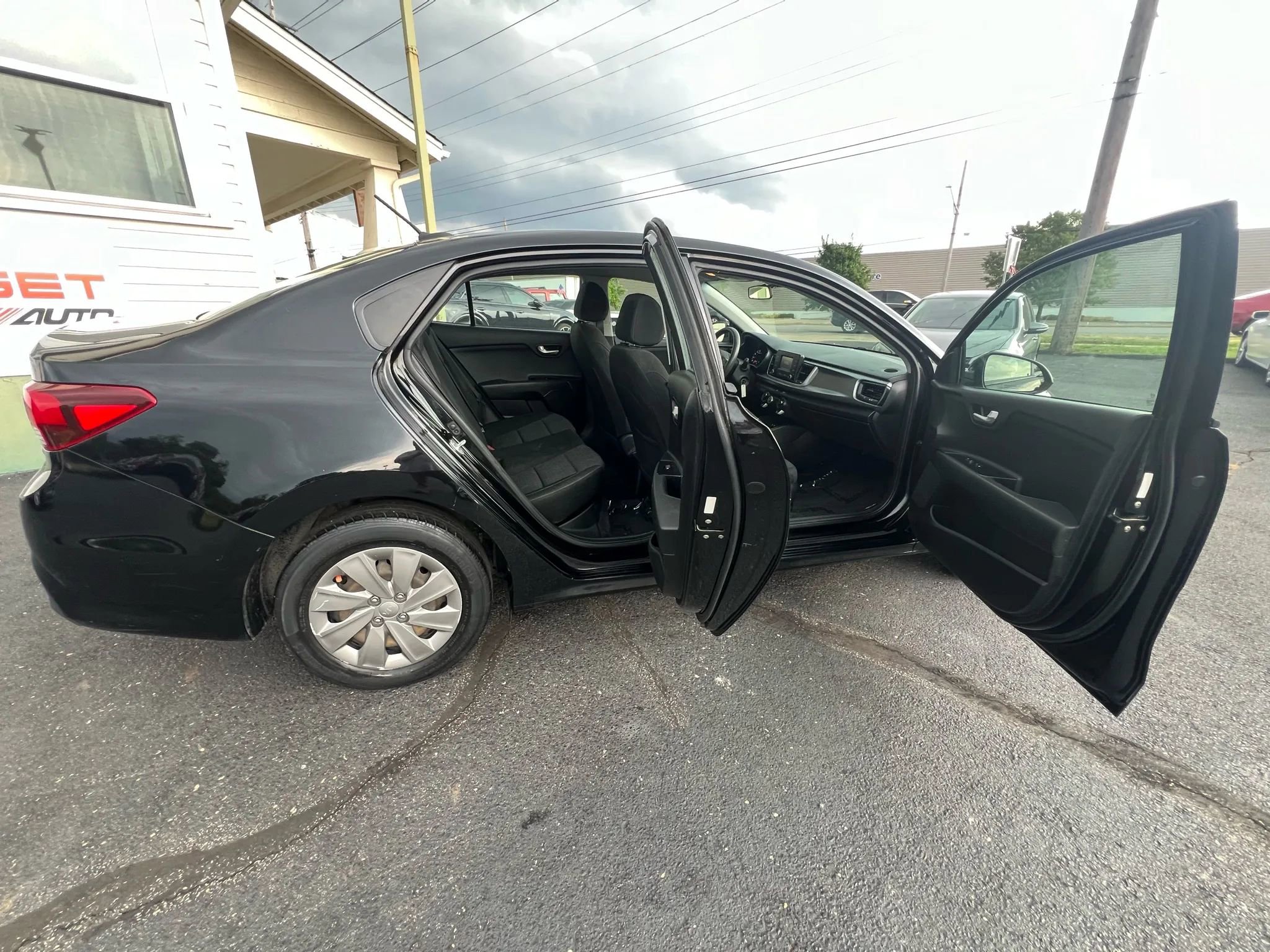 Used 2019 Kia Rio LX image 23