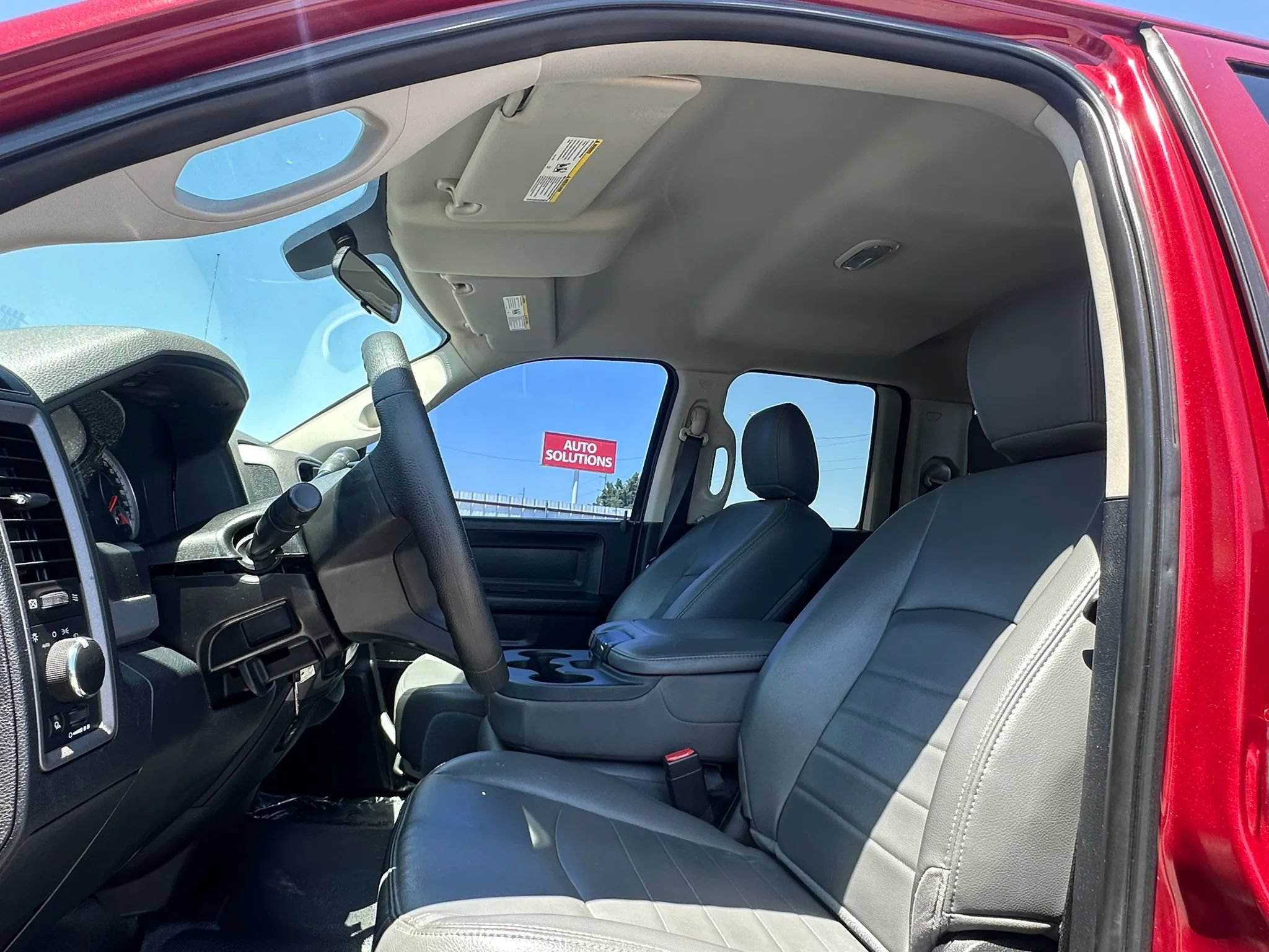 Used 2014 RAM 1500 Tradesman RWD image 13