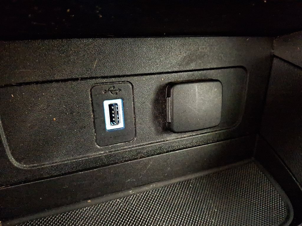 Used 2018 Ford Escape SEL AWD/4WD image 22