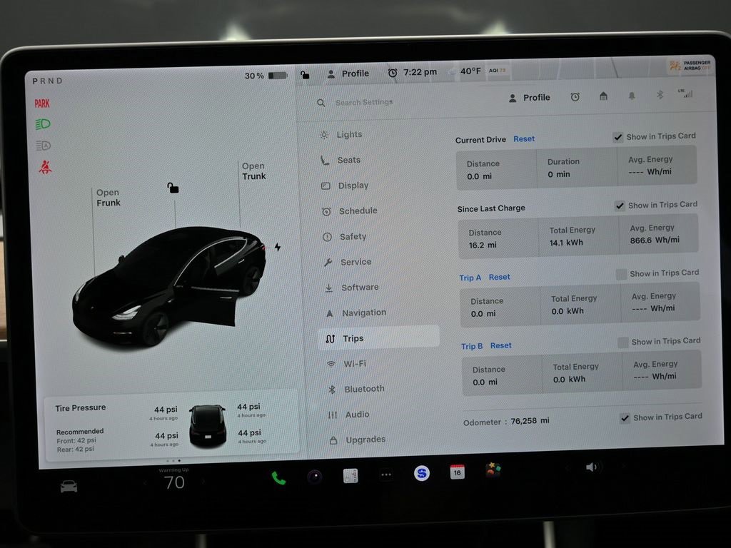 Used 2018 Tesla Model 3 Long Range image 29
