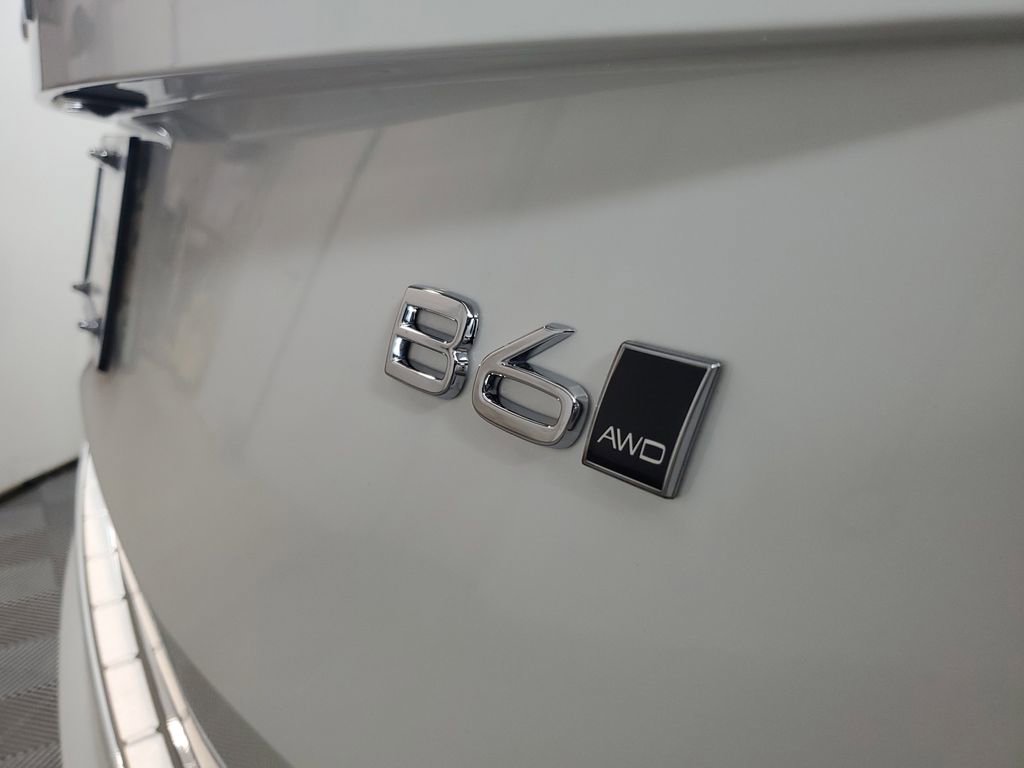 New 2026 Volvo XC90 B6 Ultra w/ Protection Package image 7