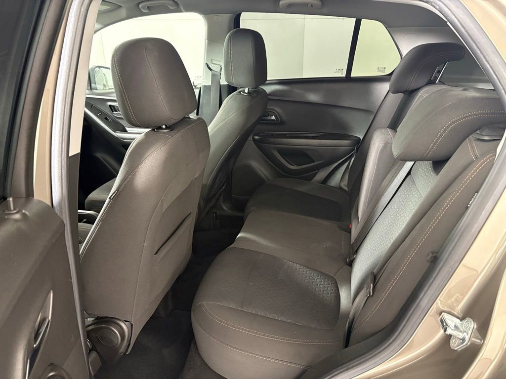 Used 2021 Chevrolet Trax LS w/ Tint and Cruise Package FWD image 25