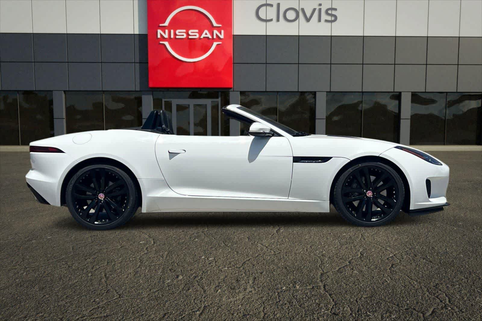 Used 2020 Jaguar F-TYPE Convertible RWD image 9
