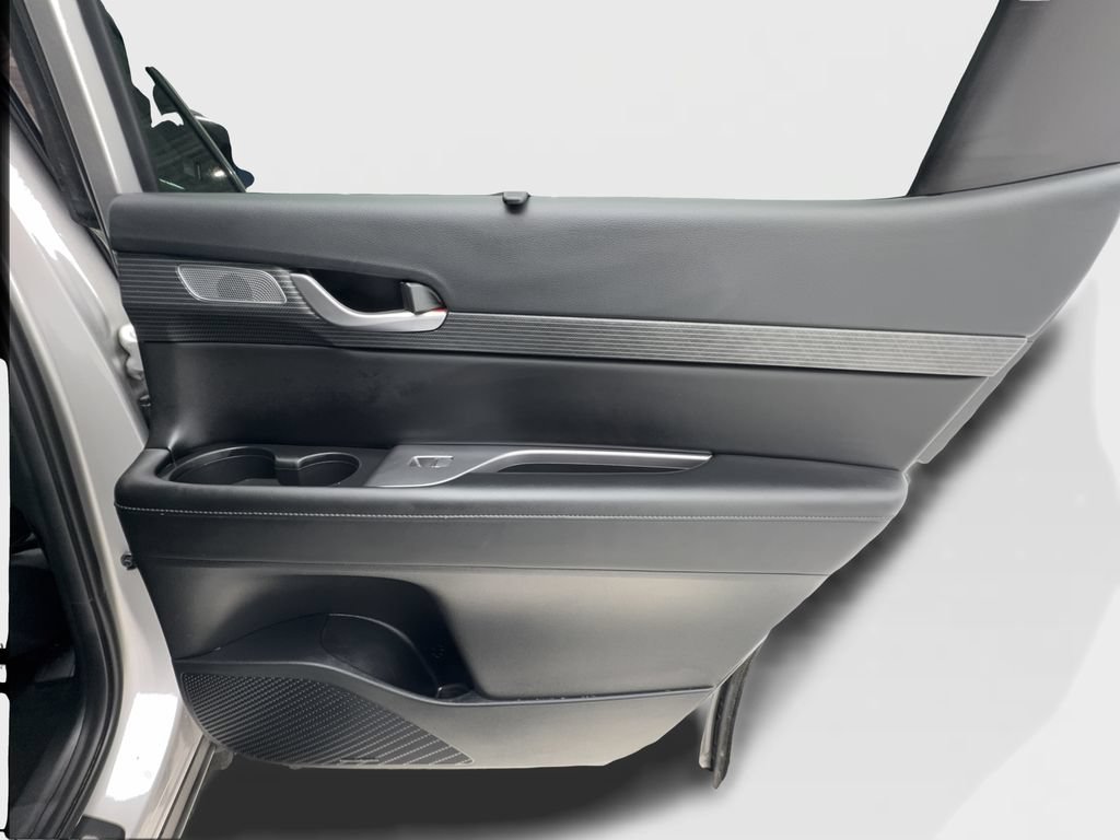 Used 2025 Hyundai Palisade Limited FWD image 31