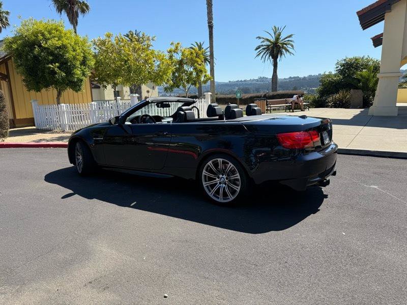 Used 2011 BMW M3 Convertible RWD image 7