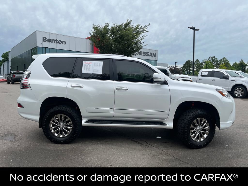 Used 2017 Lexus GX 460 Premium AWD/4WD image 3