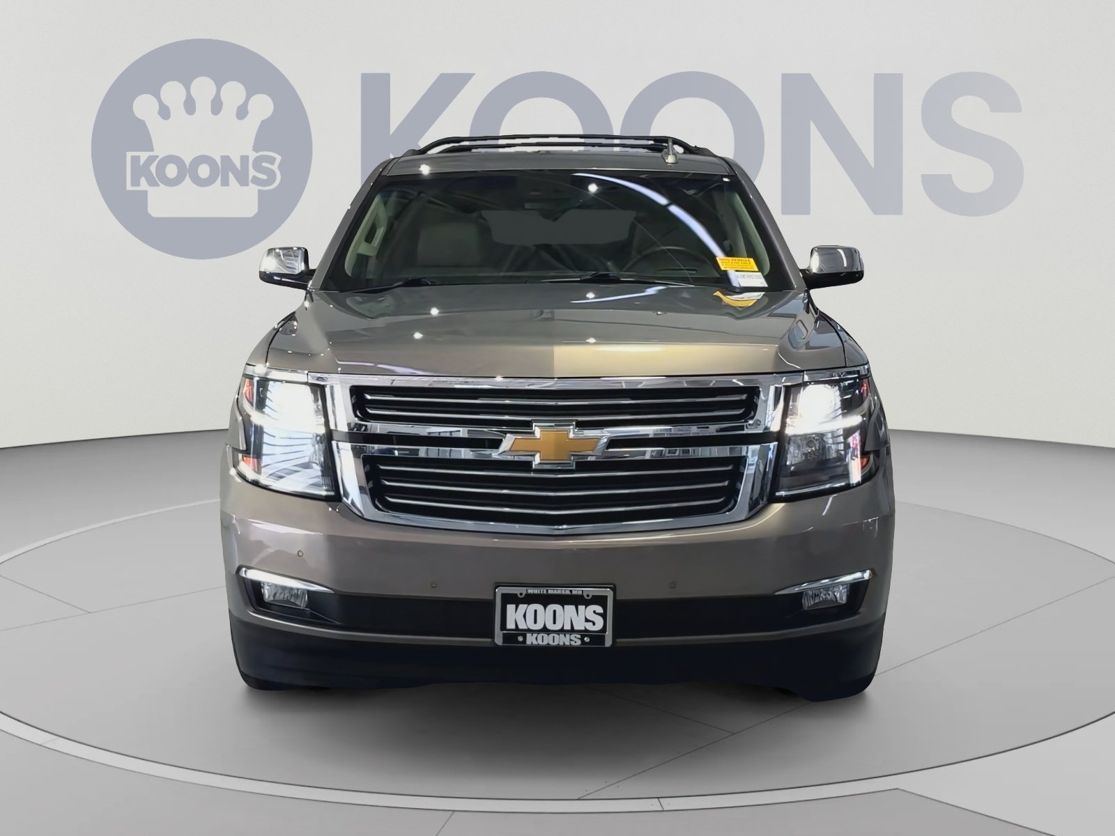 Used 2017 Chevrolet Suburban Premier AWD/4WD image 4