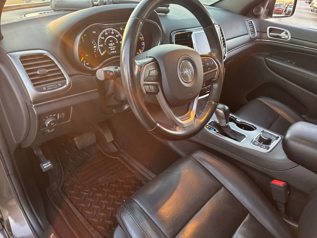 Used 2020 Jeep Grand Cherokee Limited w/ Luxury Group II image 22