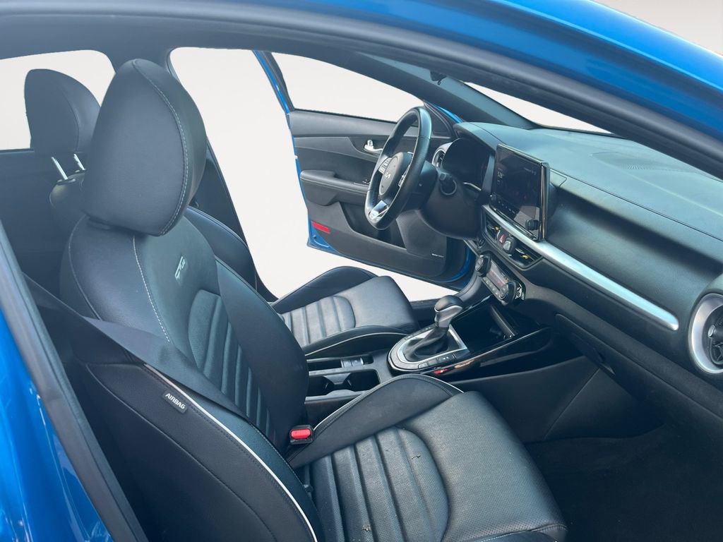 Used 2024 Kia Forte GT-Line w/ GT-Line Premium Package image 15
