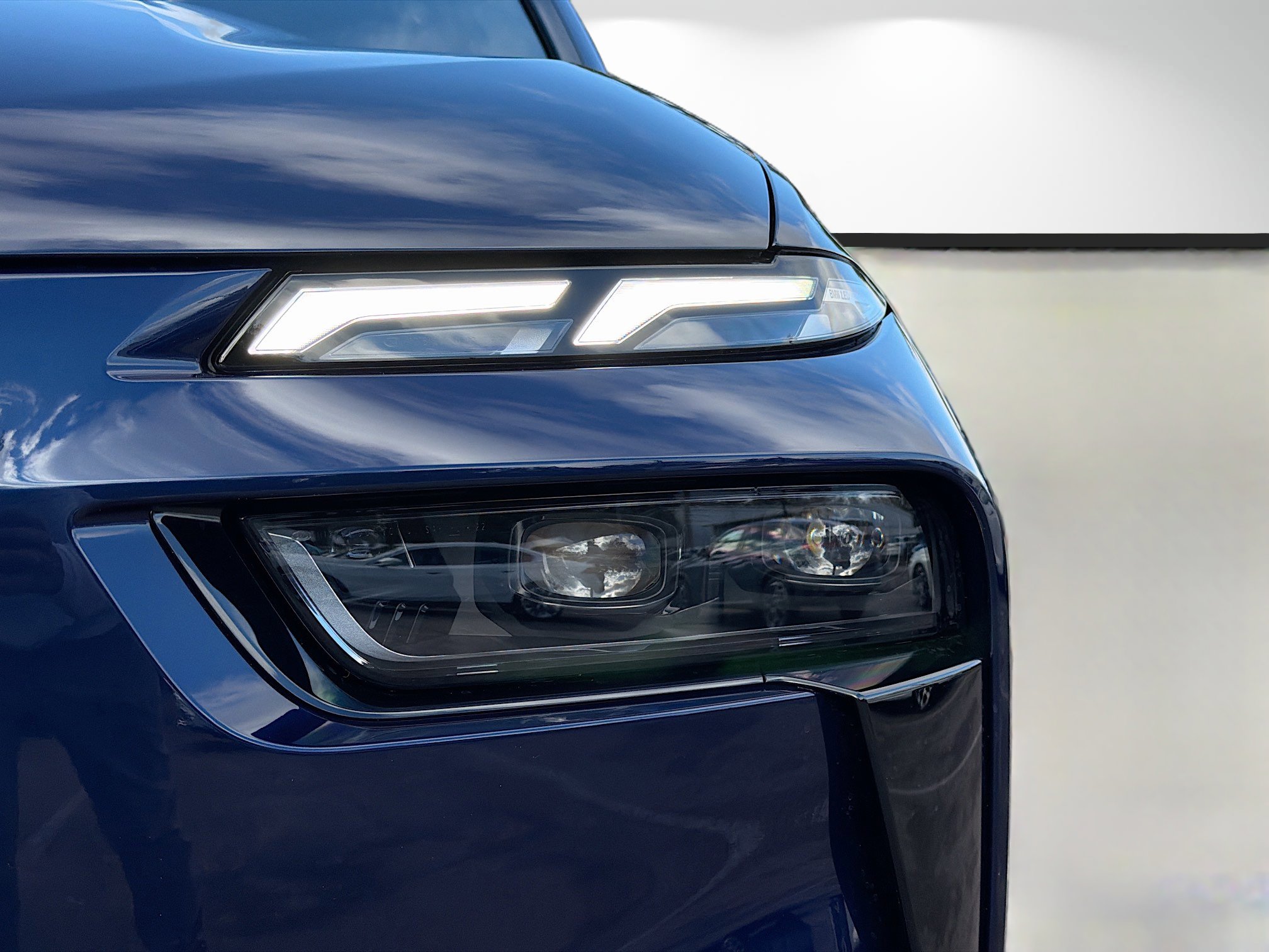 New 2026 BMW X7 M60i image 9