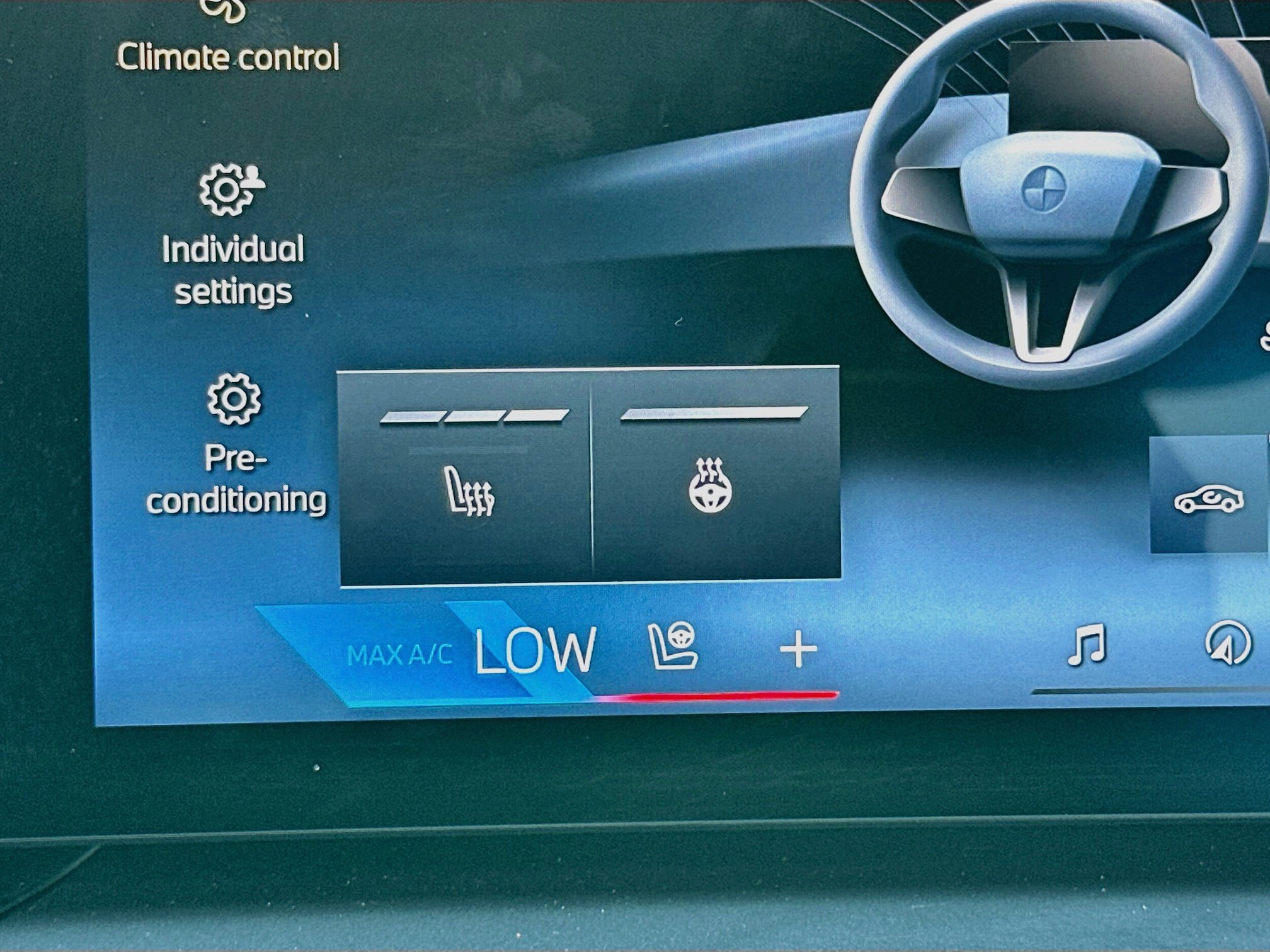 Certified 2025 BMW 230i Coupe RWD image 20