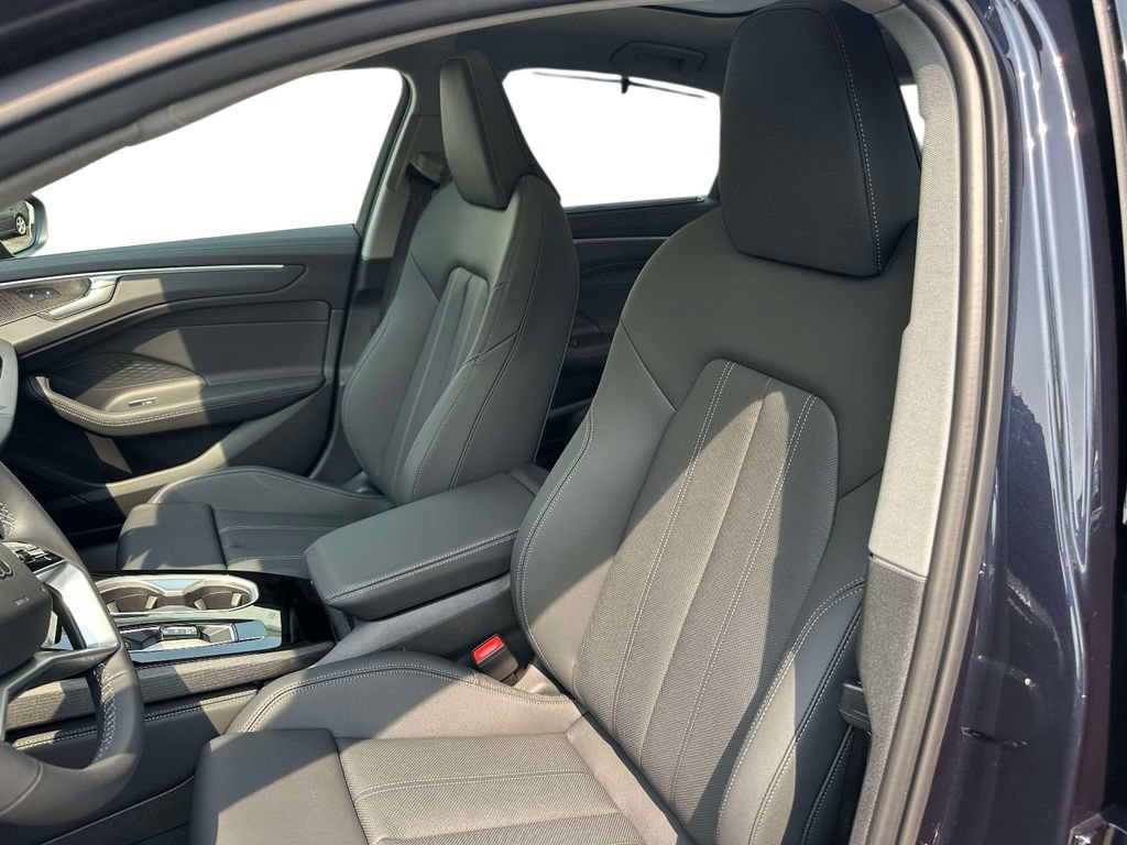 New 2026 Audi A6 Premium Plus AWD/4WD image 5