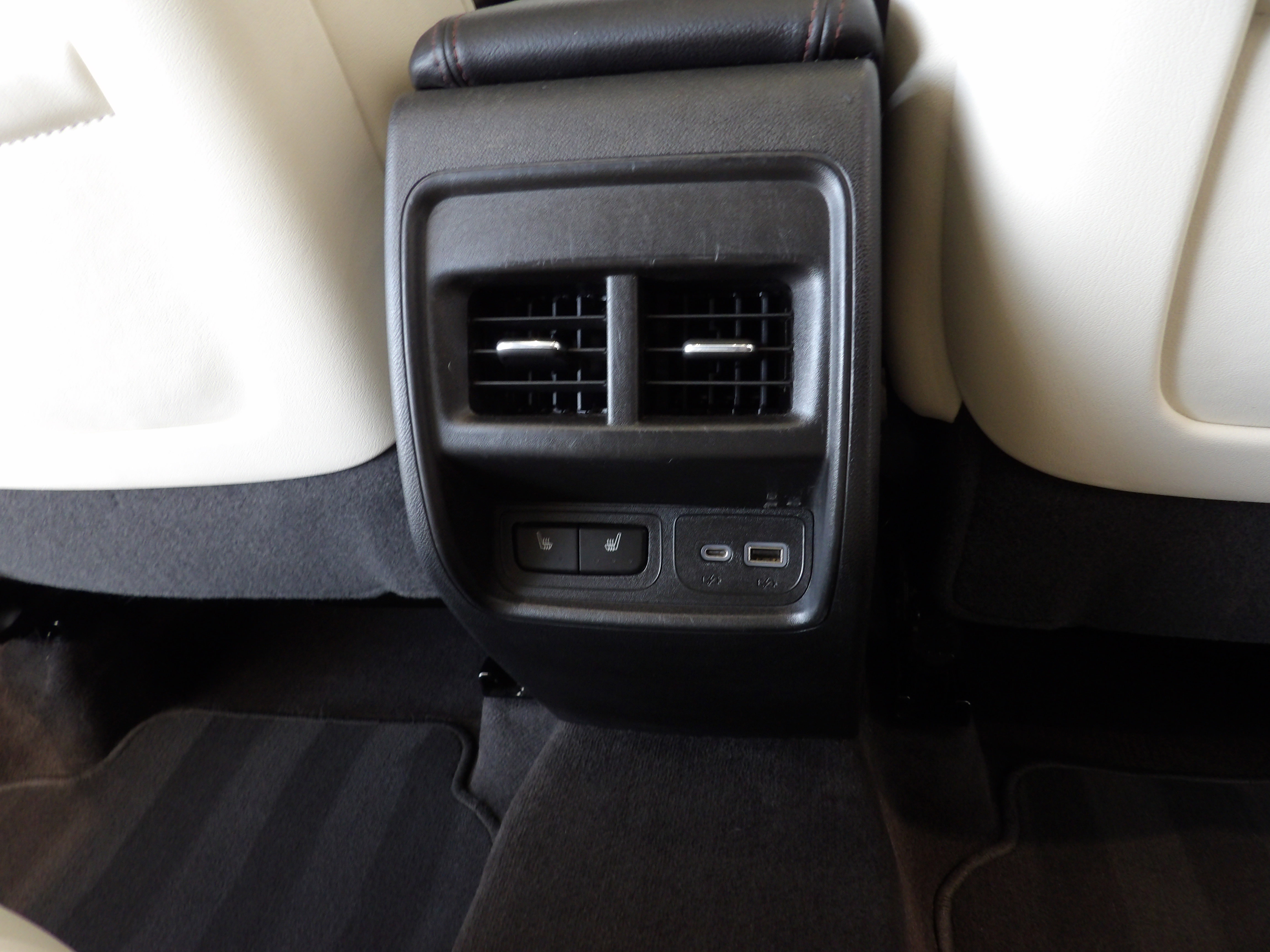 Used 2021 Cadillac XT4 Sport AWD/4WD image 22