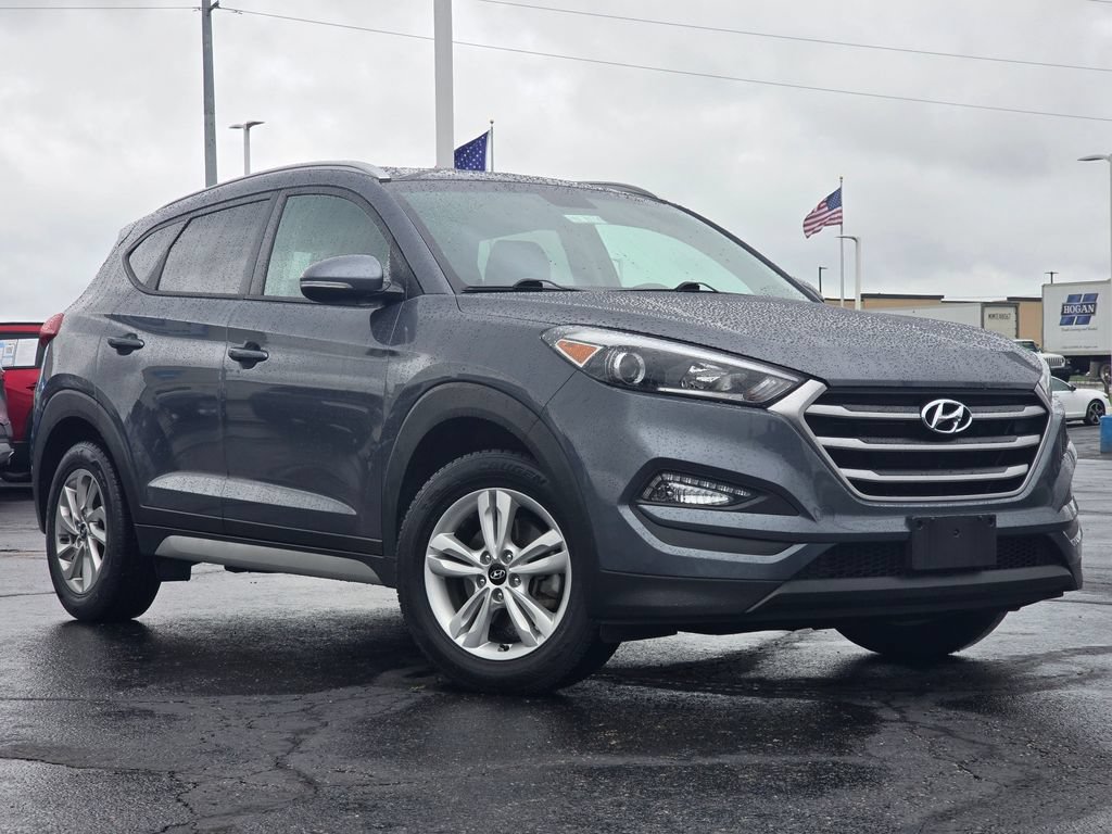 Used 2017 Hyundai Tucson SE Plus FWD video 2