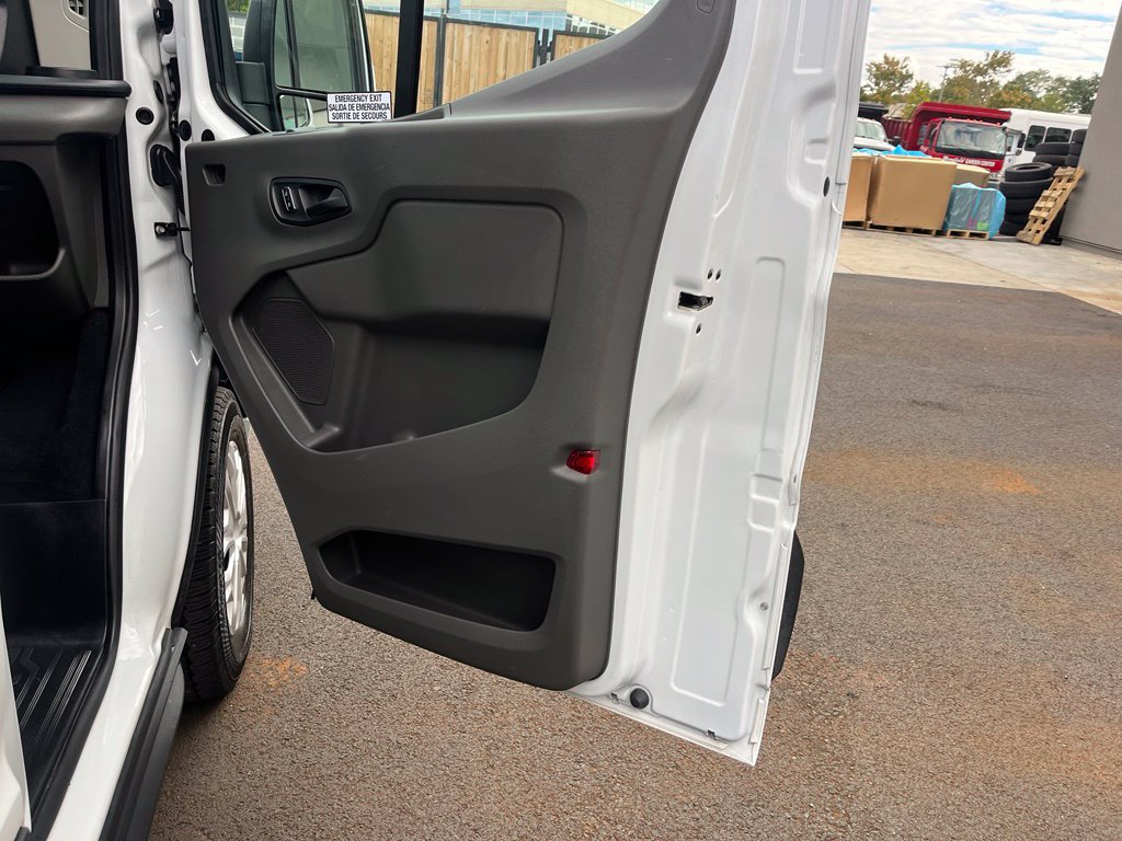 Used 2024 Ford Transit 350 XLT RWD image 15