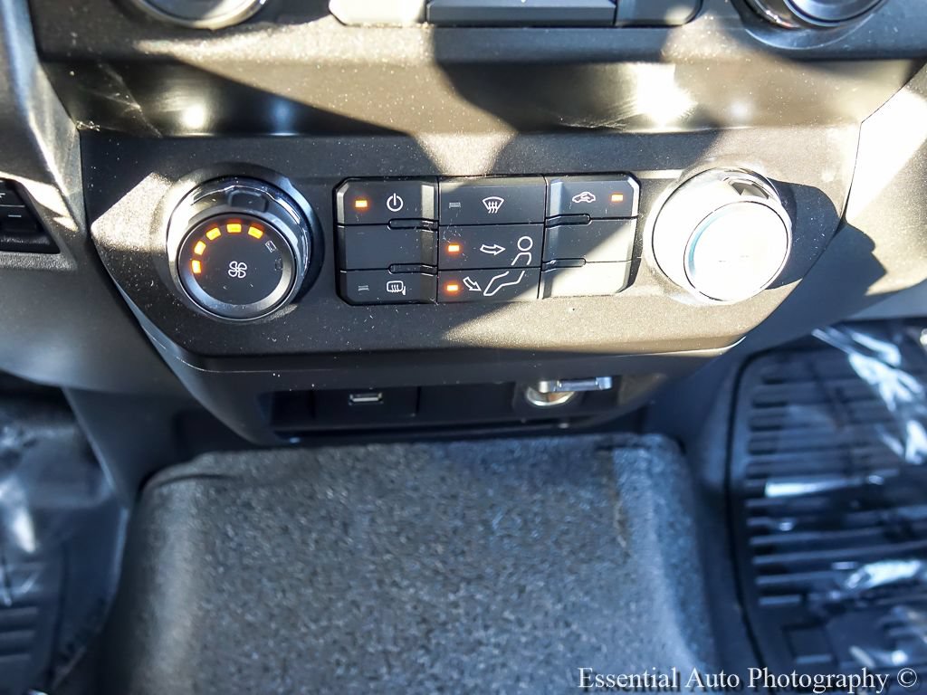 Used 2019 Ford F550 Luxury RWD image 12