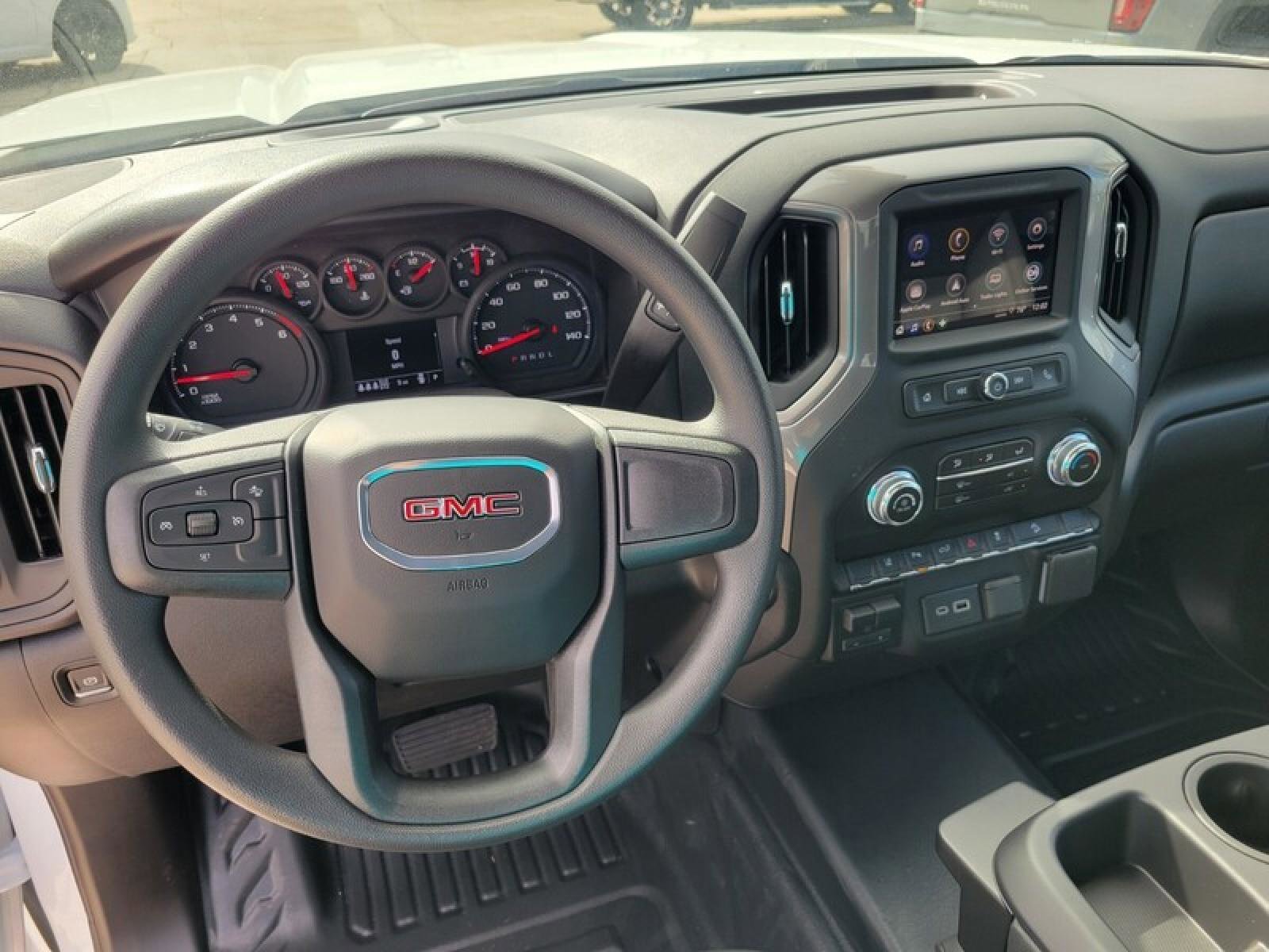 New 2026 GMC Sierra 2500 Pro w/ 1SA Pro Safety Plus Package AWD/4WD image 15