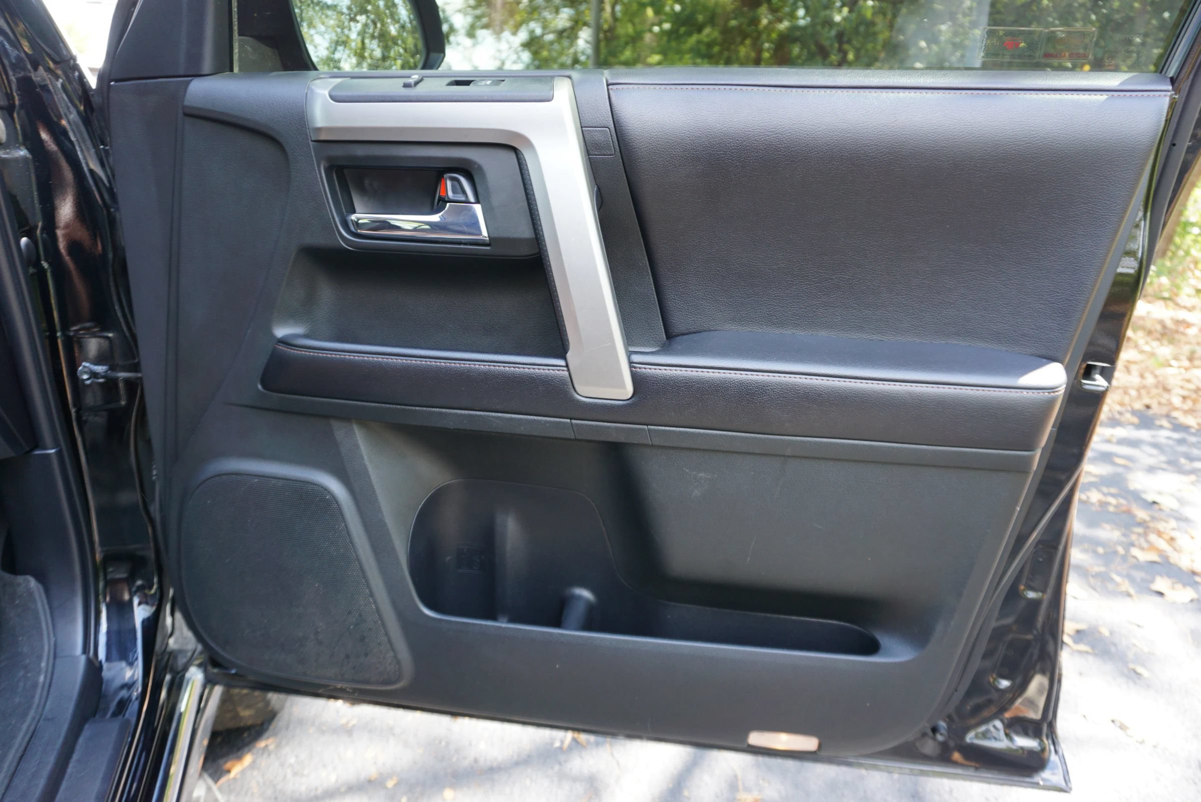 Used 2016 Toyota 4Runner Limited RWD image 13