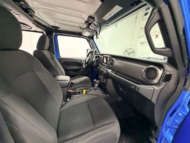 Used 2021 Jeep Gladiator Sport image 30