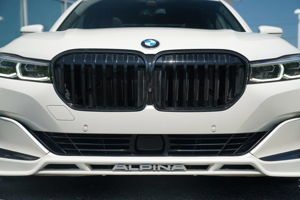 Used 2022 BMW ALPINA B7 xDrive w/ Luxury Rear Seating Package AWD/4WD image 29